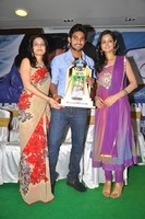Lovely Triple Platinum Disc Function